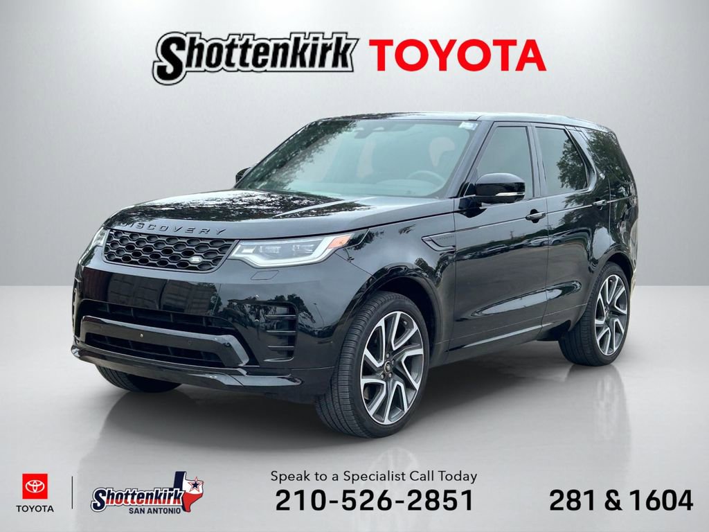 Used 2024 Land Rover Discovery Dynamic SE image 1