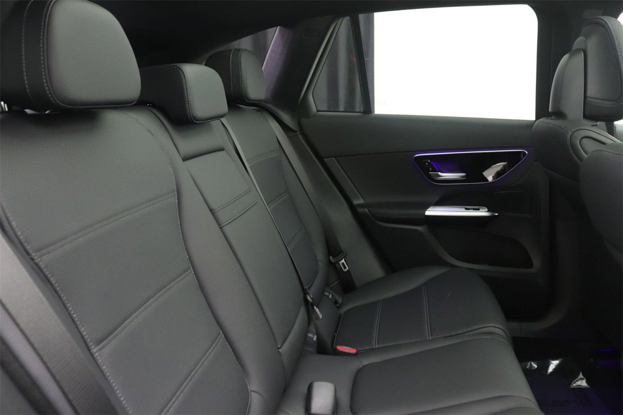 New 2026 Mercedes-Benz GLC 300 image 10