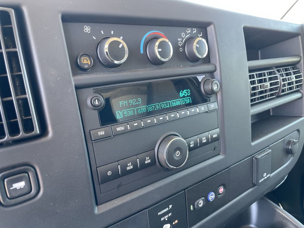 New 2025 GMC Savana 3500 Work Van w/ Power Convenience Package image 16