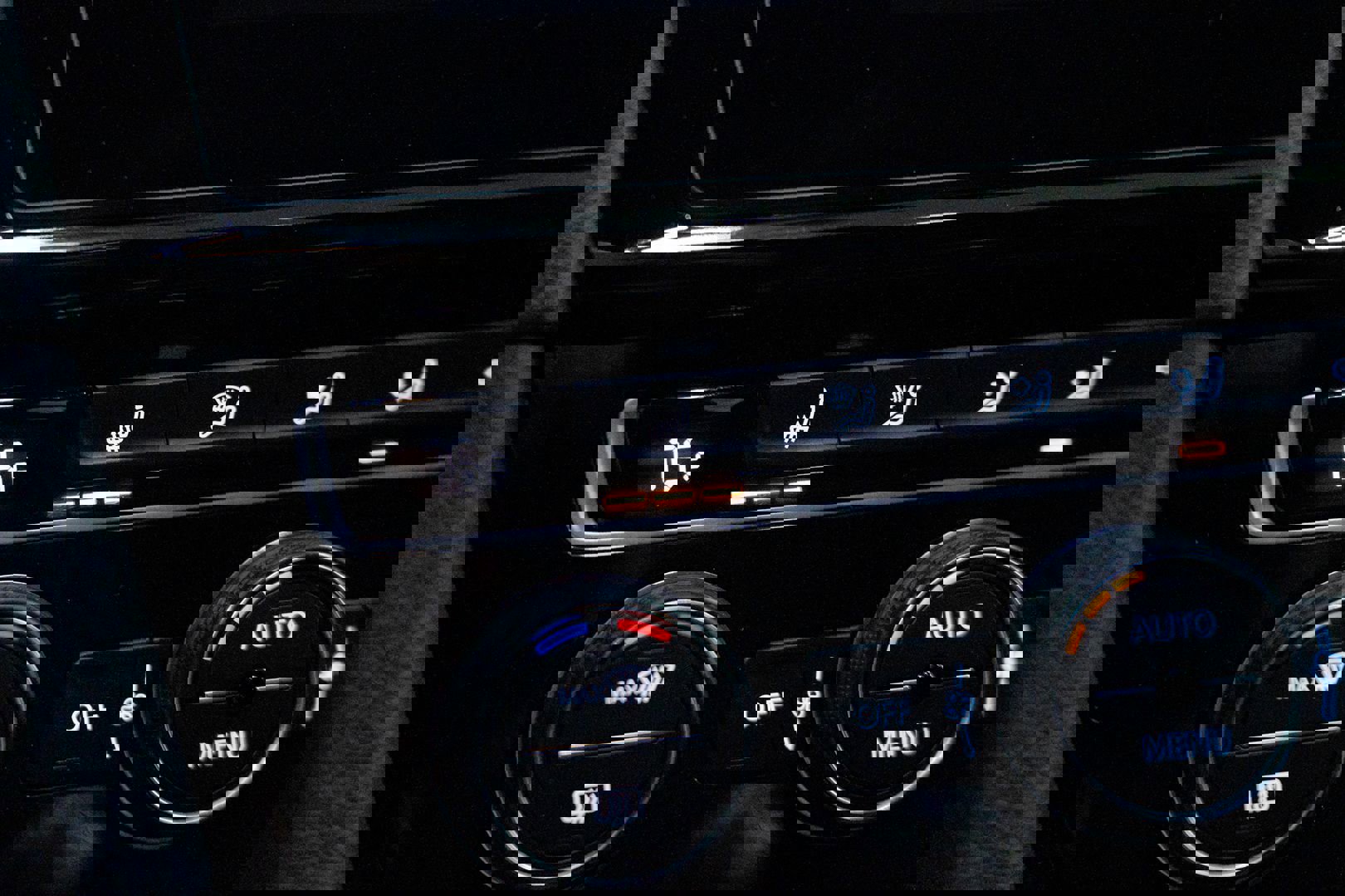 Used 2018 Volkswagen Golf 4-Door image 44