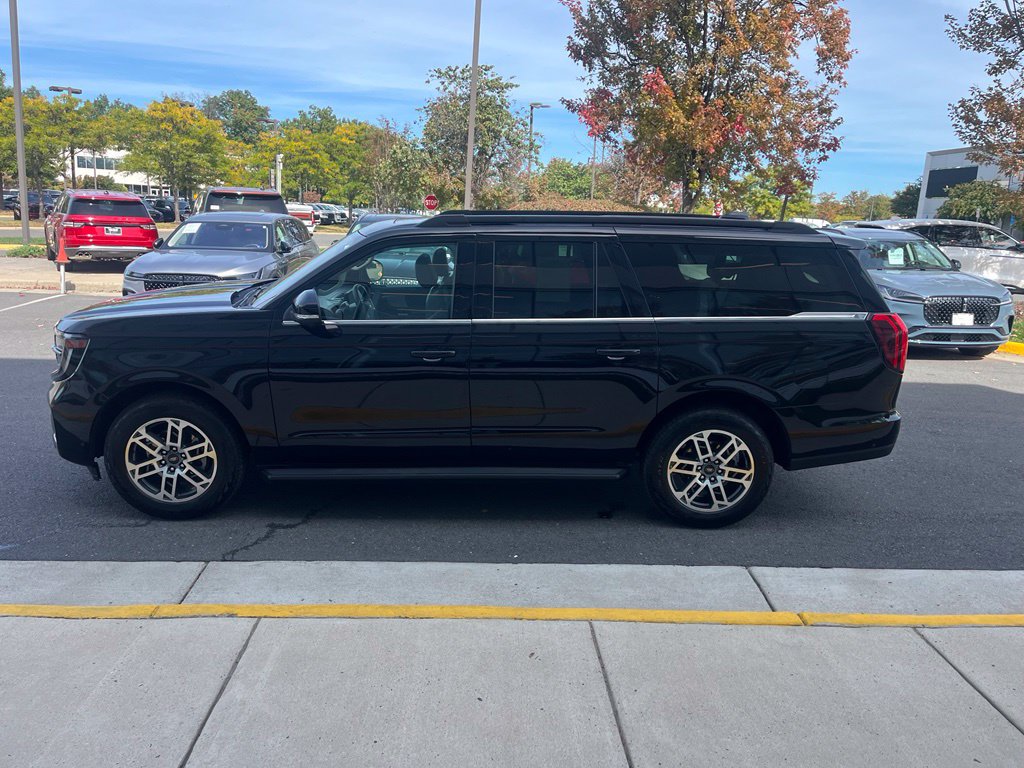 Certified 2025 Ford Expedition Max Active AWD/4WD image 6