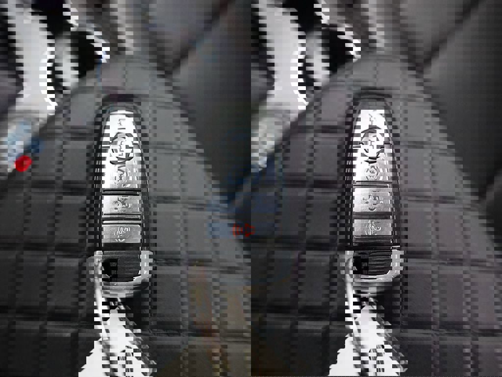 Used 2018 Ford Explorer Sport w/ Equipment Group 401A image 23