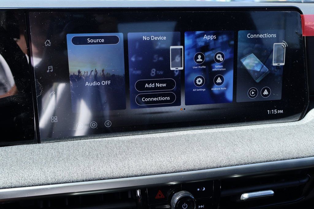 New 2026 Nissan Kicks SV image 3