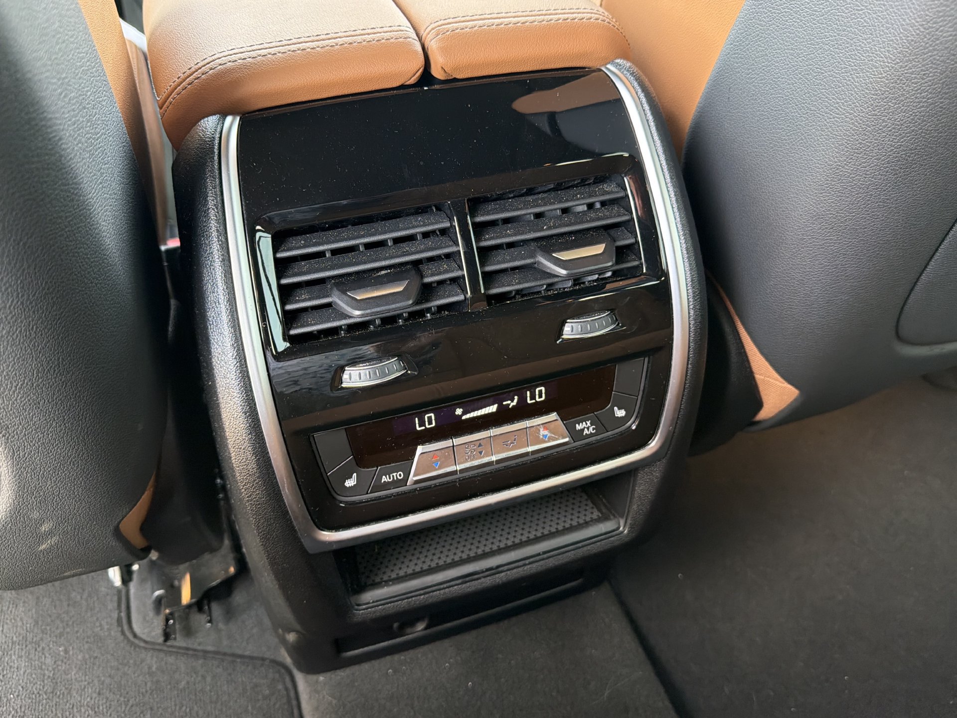 Certified 2026 BMW X5 M60i AWD/4WD image 19