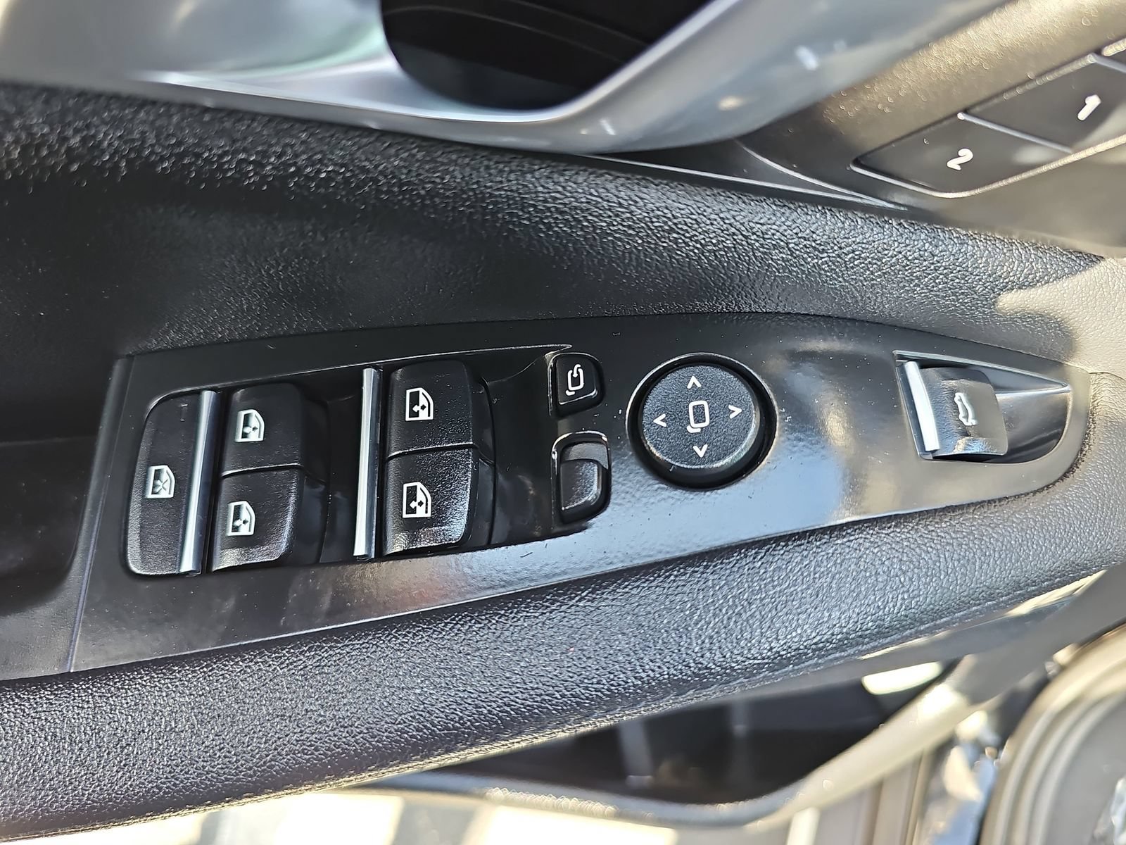 Used 2021 BMW X5 xDrive40i w/ Convenience Package AWD/4WD image 29