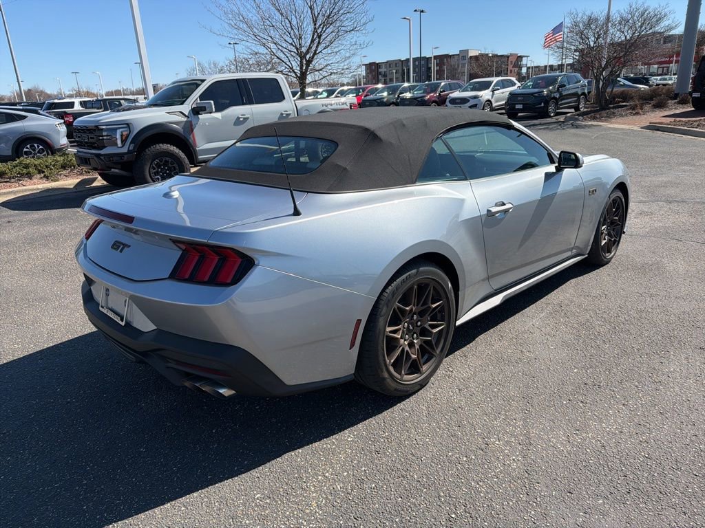 Used 2025 Ford Mustang GT Premium w/ GT Performance Package image 3