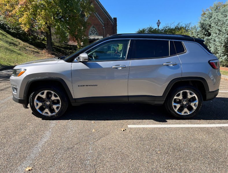 Used 2019 Jeep Compass Limited w/ Safety & Security Group image 25