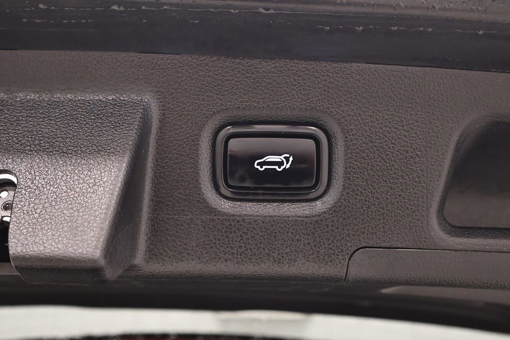 Used 2022 Hyundai Santa Fe SEL w/ Convenience + Premium Package AWD/4WD image 39