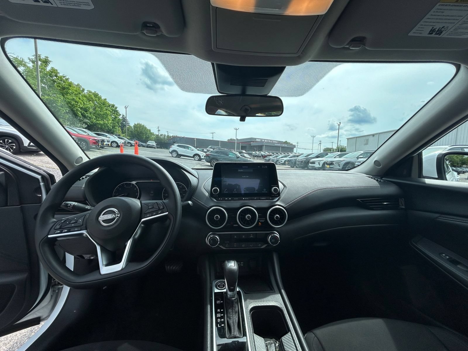 Used 2025 Nissan Sentra SV FWD image 28