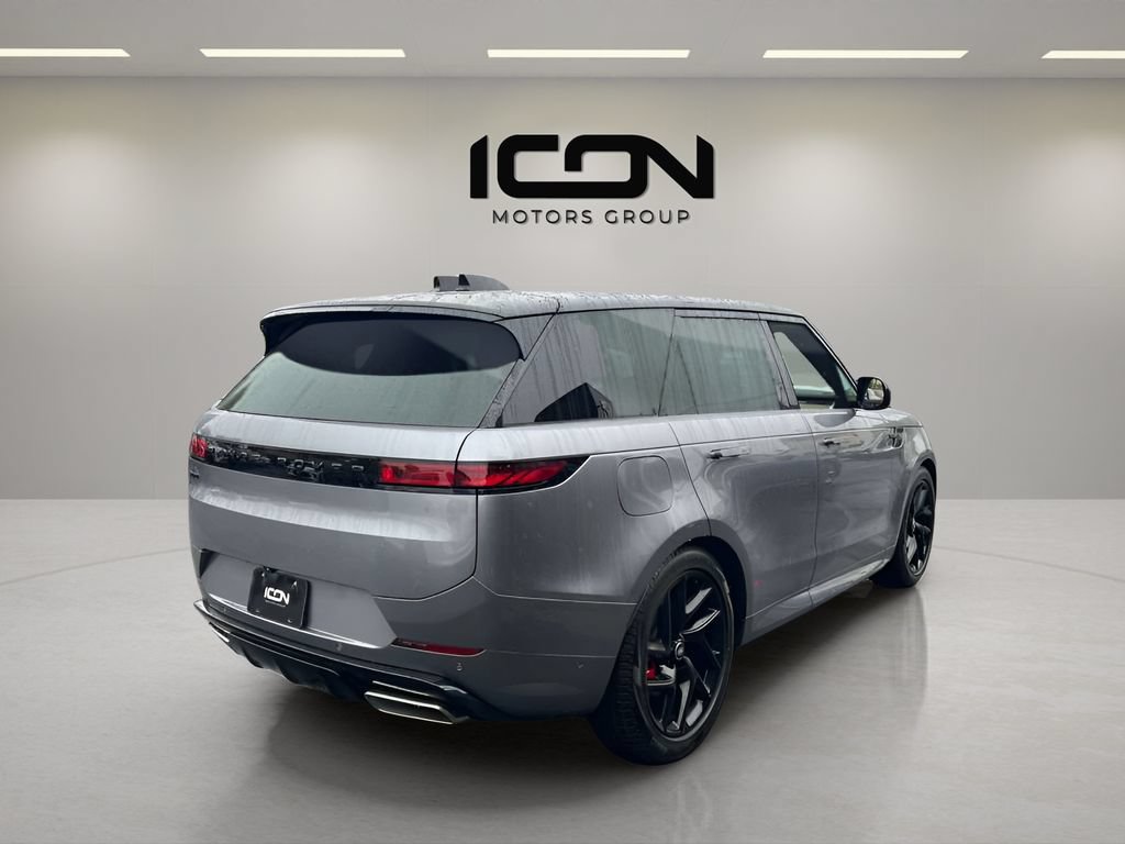 Used 2025 Land Rover Range Rover Sport Dynamic SE AWD/4WD image 5