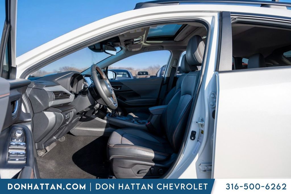 Used 2025 Subaru Crosstrek 2.5i Limited w/ Crosstrek Mirror Package image 5