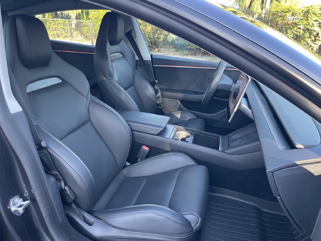 Used 2025 Tesla Model 3 Performance AWD/4WD image 26