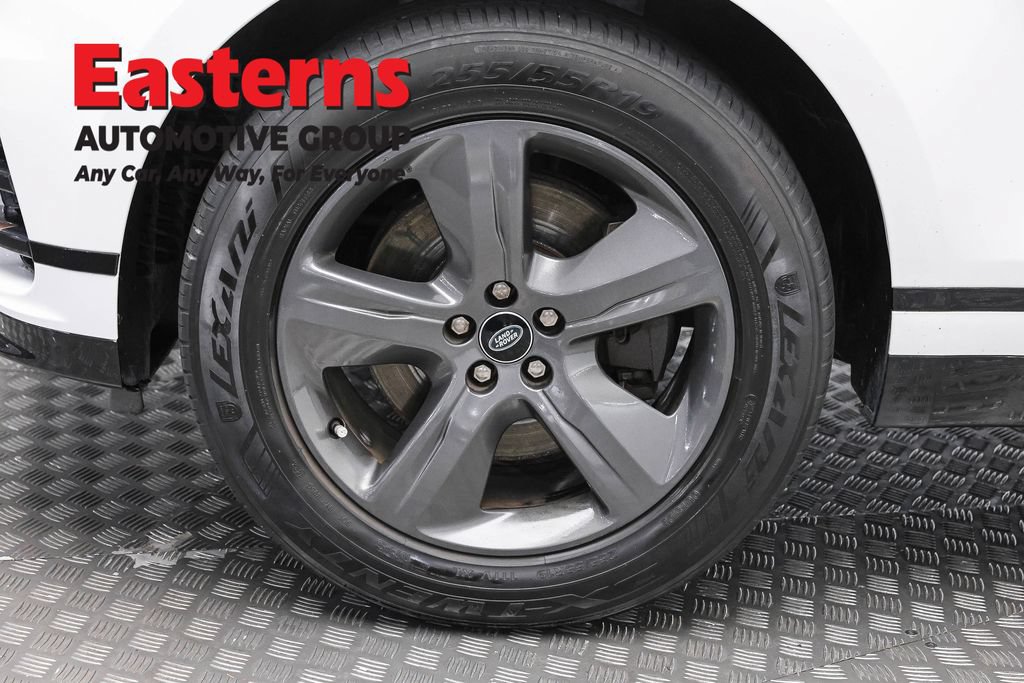 Used 2022 Land Rover Range Rover Velar R-Dynamic S AWD/4WD image 32