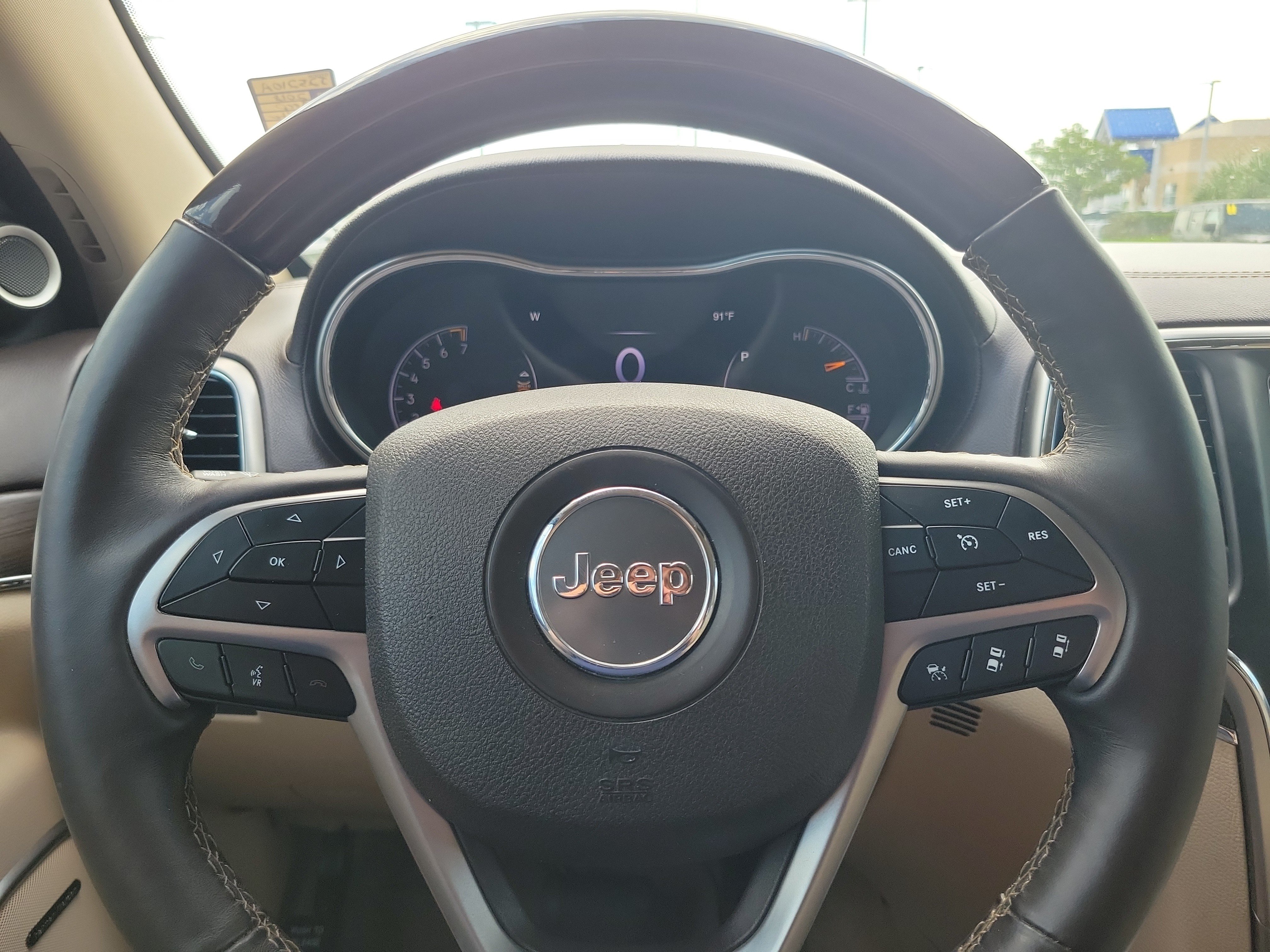 Used 2018 Jeep Grand Cherokee Overland AWD/4WD image 16