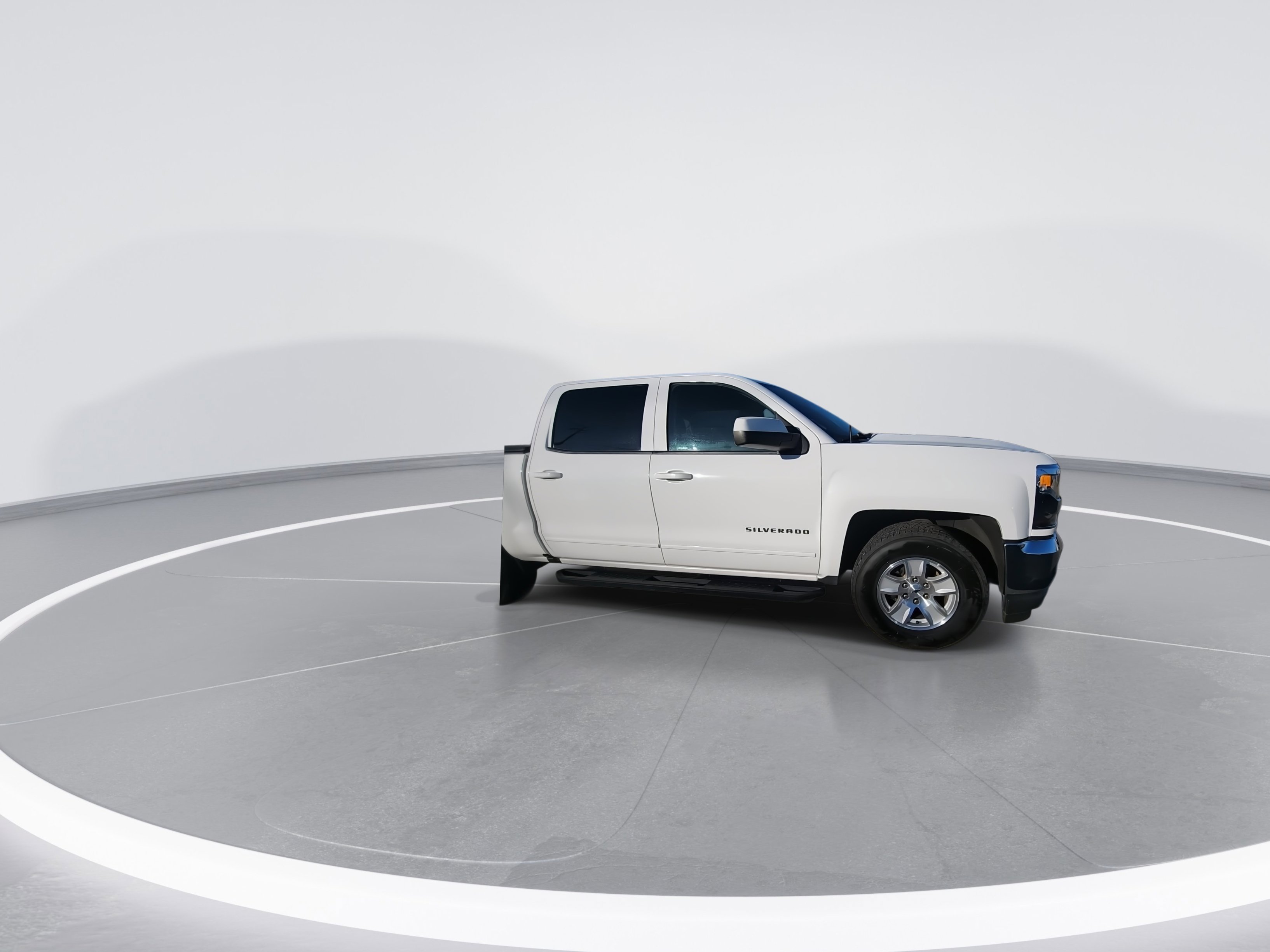 Used 2016 Chevrolet Silverado 1500 LT w/ All Star Edition image 3