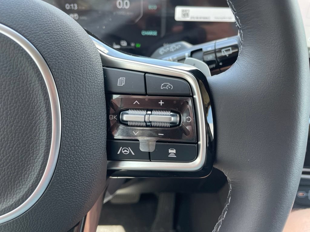 New 2026 Kia Carnival SX Prestige FWD image 32