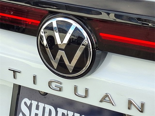 New 2026 Volkswagen Tiguan SE image 11