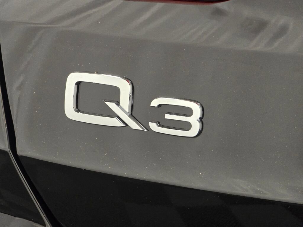 New 2025 Audi Q3 2.0T Premium Plus image 21