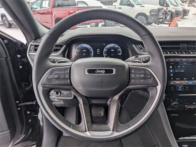 Certified 2024 Jeep Grand Cherokee Limited image 17