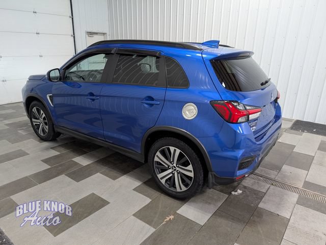 Used 2023 Mitsubishi Outlander Sport GT AWD/4WD image 2
