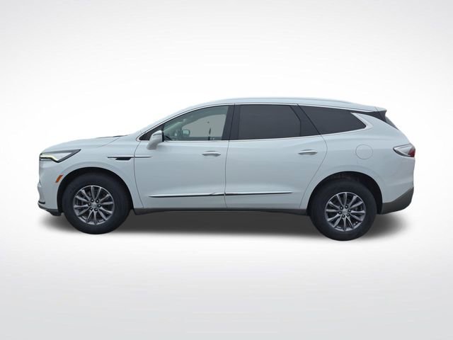 Used 2022 Buick Enclave Essence w/ Trailering Package, 5000 lbs. image 2
