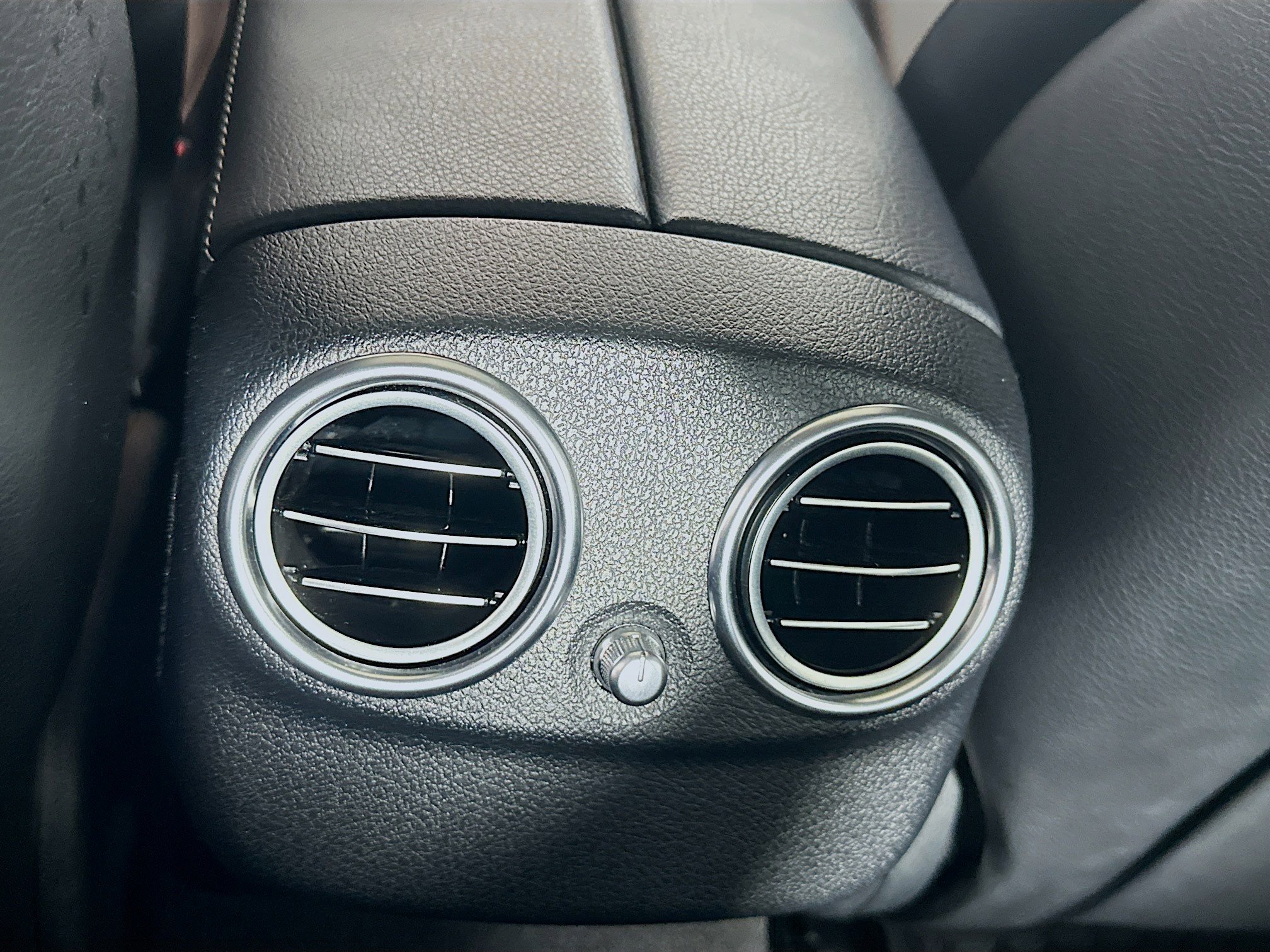 Used 2018 Mercedes-Benz E 300 image 29