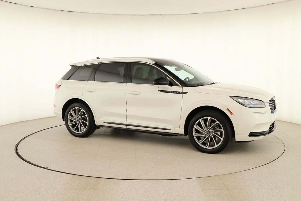 Used 2022 Lincoln Corsair Grand Touring AWD/4WD image 9