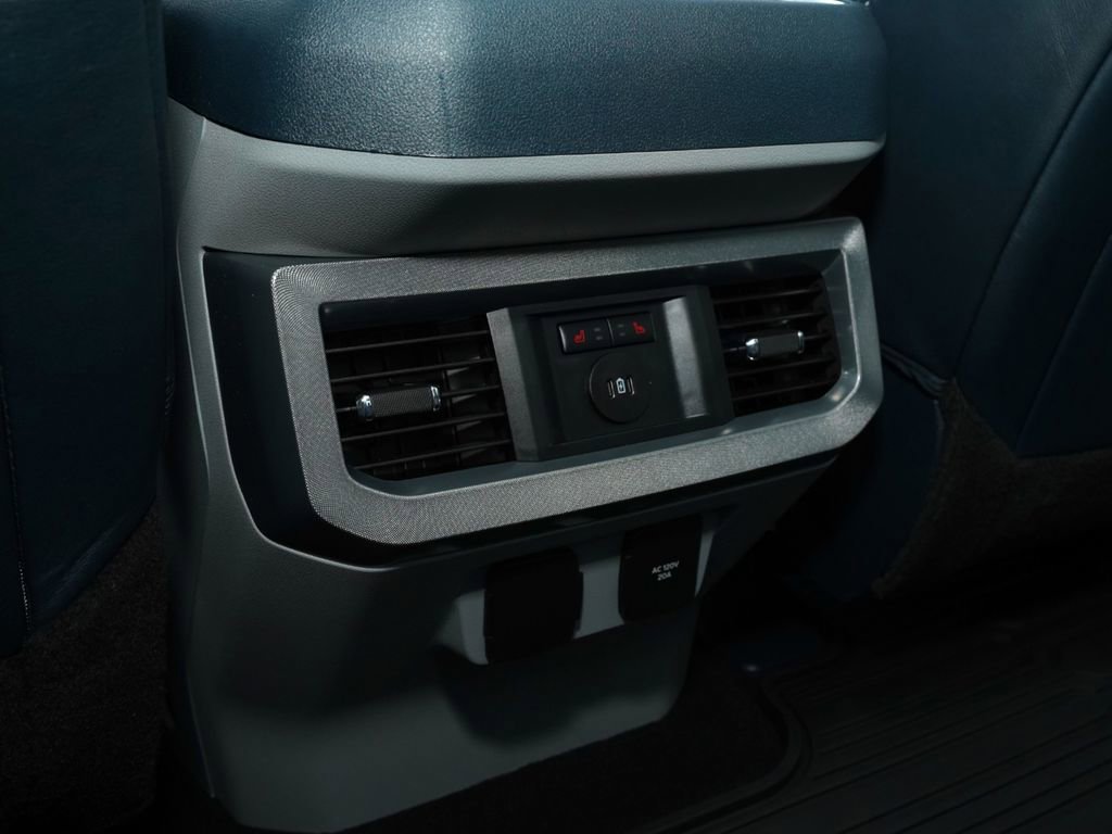 Used 2024 Ford F350 Limited w/ FX4 Off-Road Package image 27