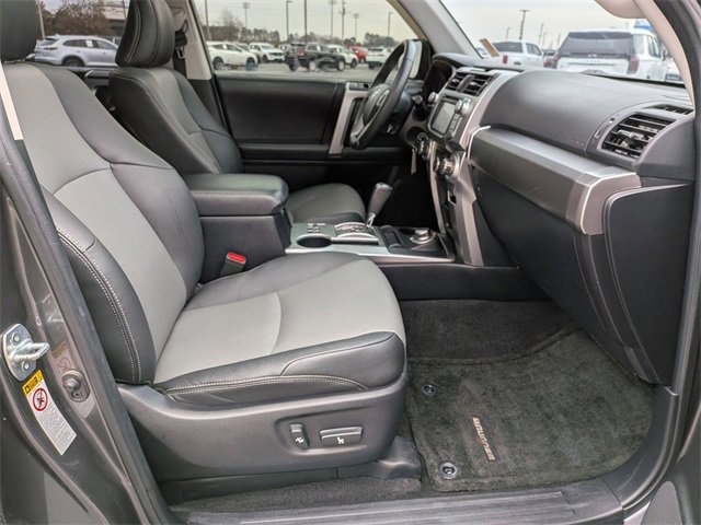 Used 2019 Toyota 4Runner SR5 image 37