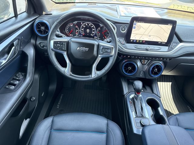 Used 2023 Chevrolet Blazer RS w/ Driver Confidence II Package FWD image 12