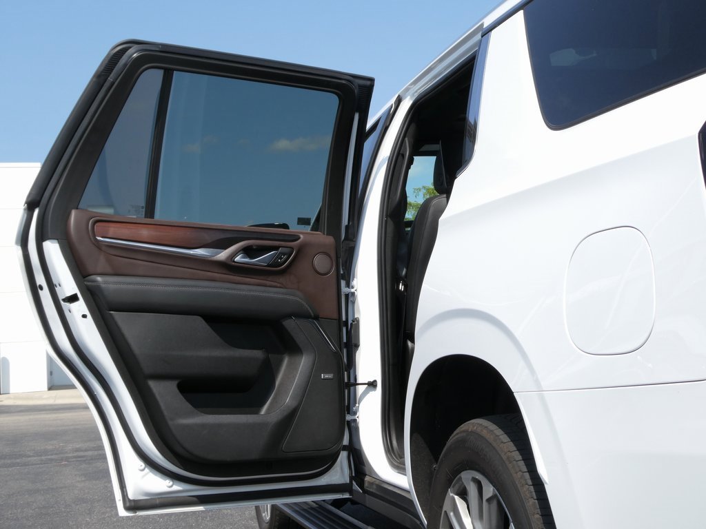 Used 2021 GMC Yukon Denali image 40