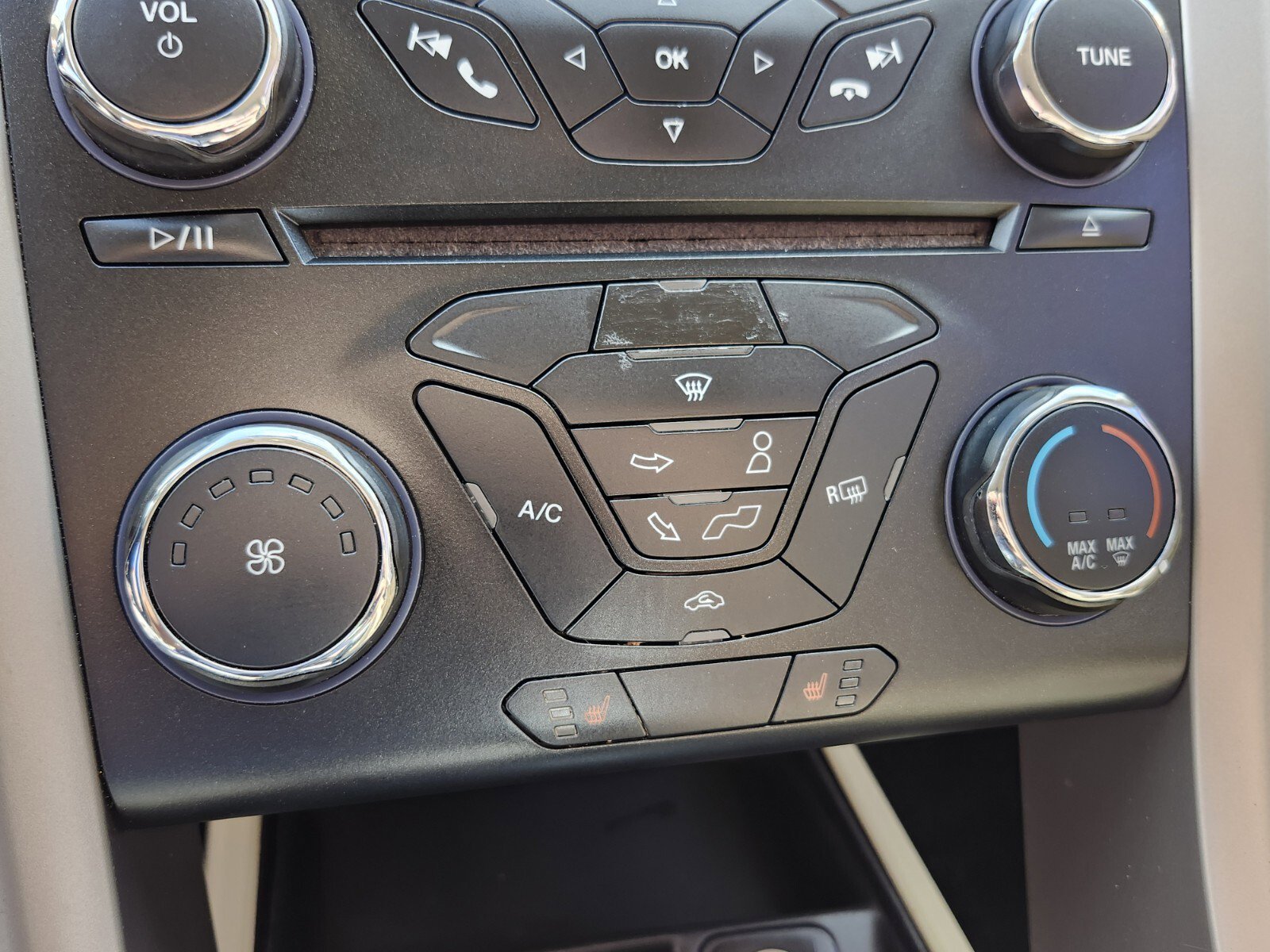 Used 2013 Ford Fusion SE image 23