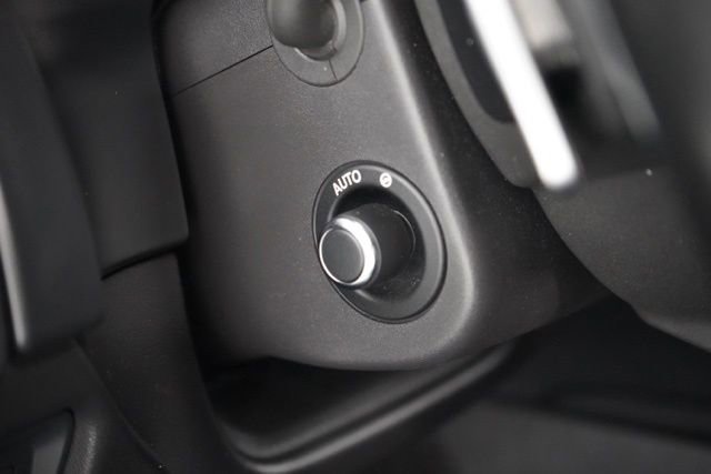 Used 2018 Jaguar F-TYPE Coupe image 21