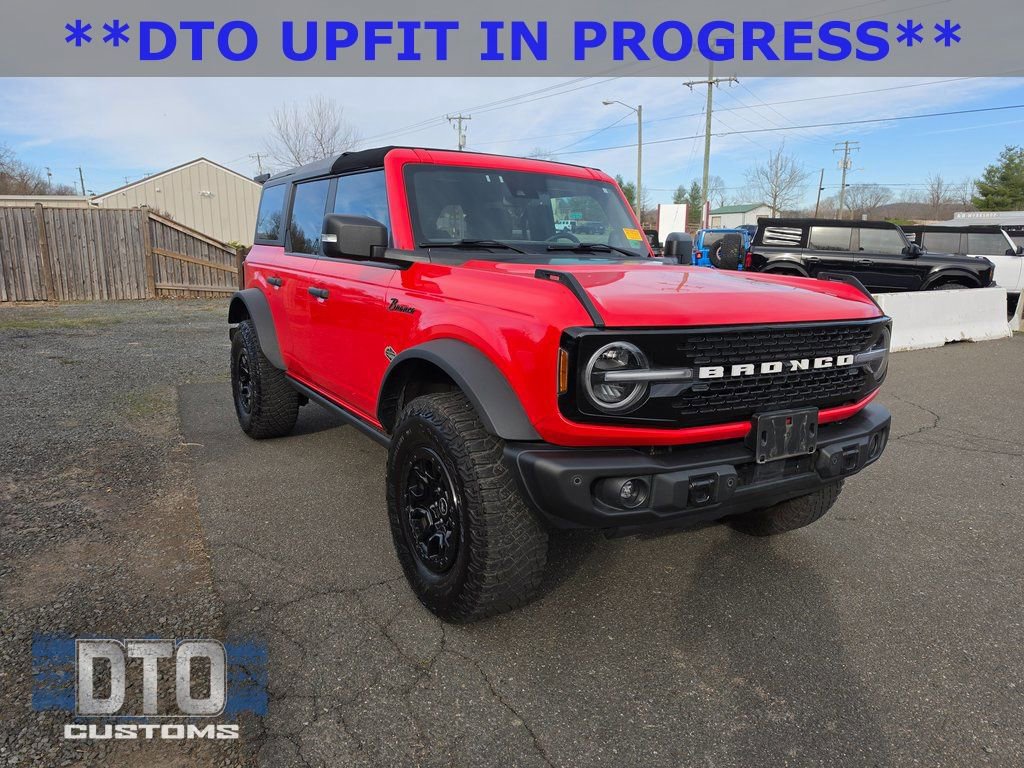 Used 2023 Ford Bronco Wildtrak image 1