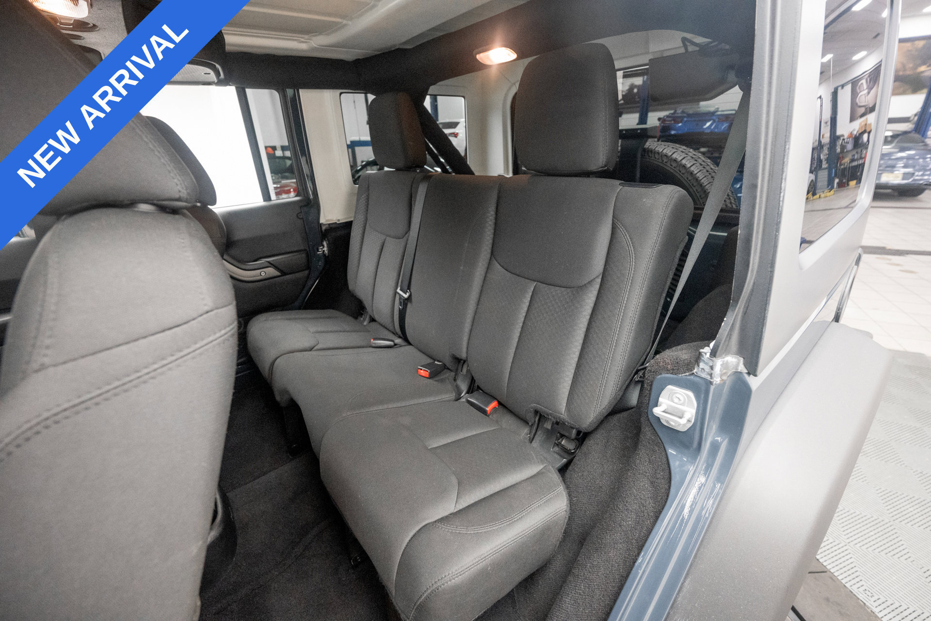 Used 2016 Jeep Wrangler Unlimited Sport w/ Quick Order Package 24S AWD/4WD image 18