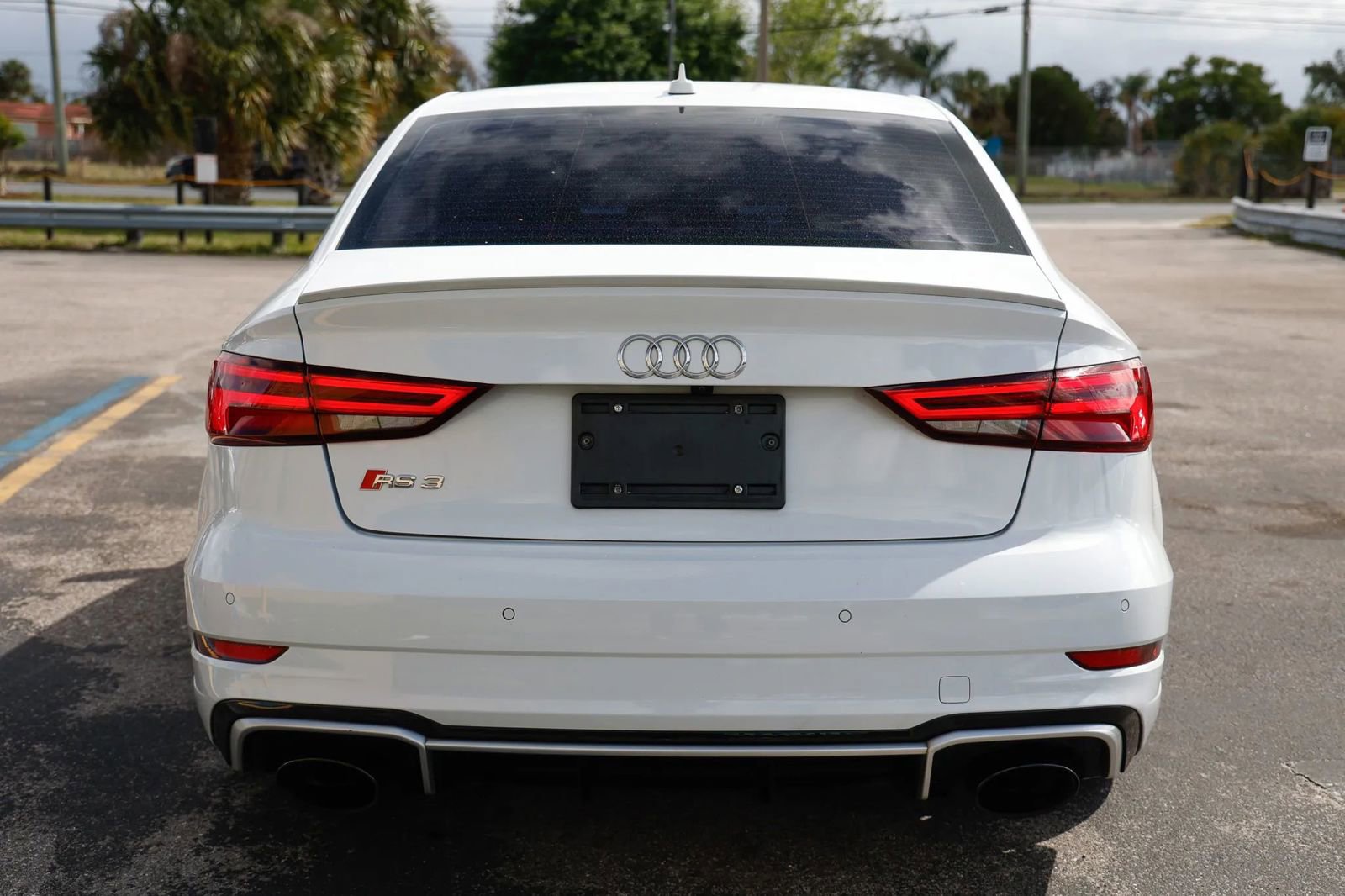 Used 2018 Audi RS 3 w/ Technology Package AWD/4WD image 5