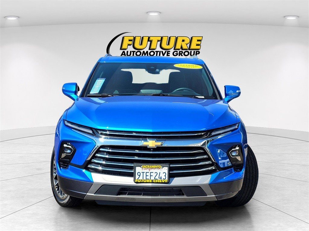 Certified 2025 Chevrolet Blazer Premier w/ Driver Confidence II Package image 2