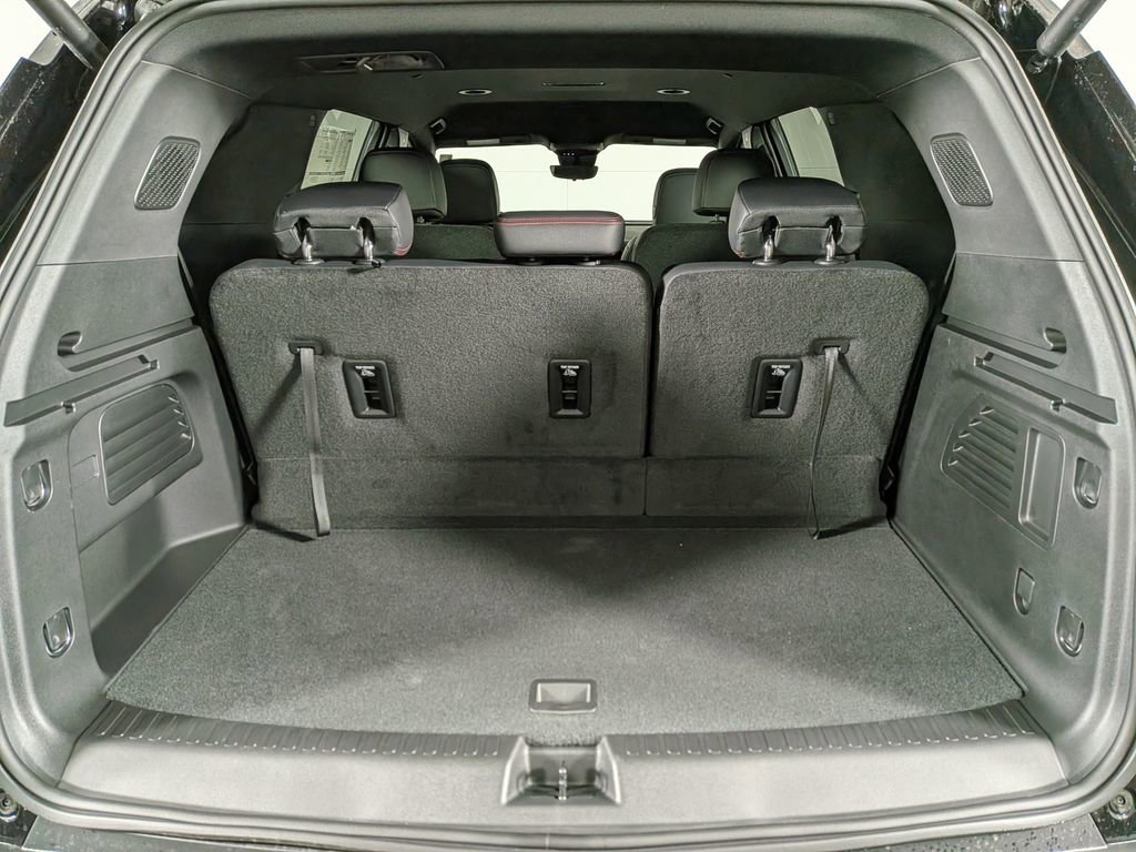New 2026 Chevrolet Traverse Z71 w/ Driver Confidence Package image 10