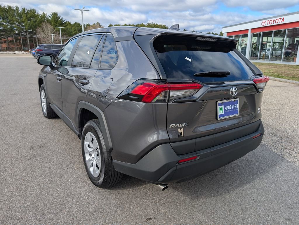 Used 2024 Toyota RAV4 LE image 3