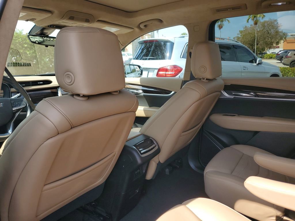 Certified 2024 Cadillac XT6 Premium Luxury w/ Platinum Package image 15
