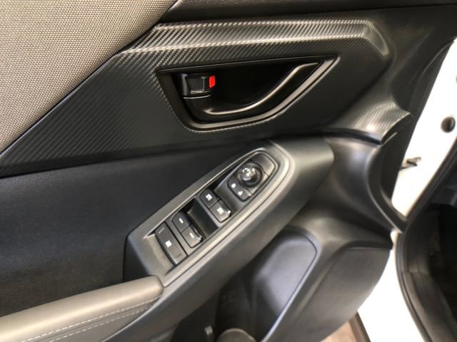 Used 2024 Subaru Crosstrek 2.0i Premium image 12