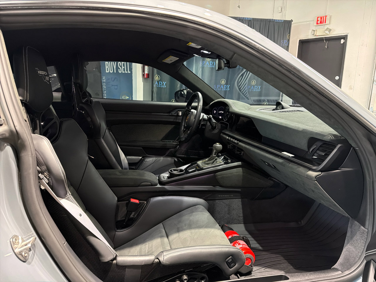 Used 2023 Porsche 911 GT3 RS w/ Weissach Package image 25