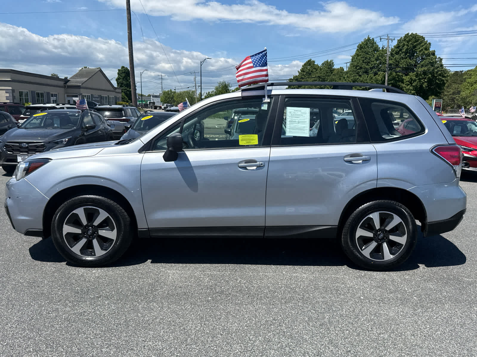 Used 2018 Subaru Forester 2.5i w/ Alloy Wheel Package AWD/4WD image 2