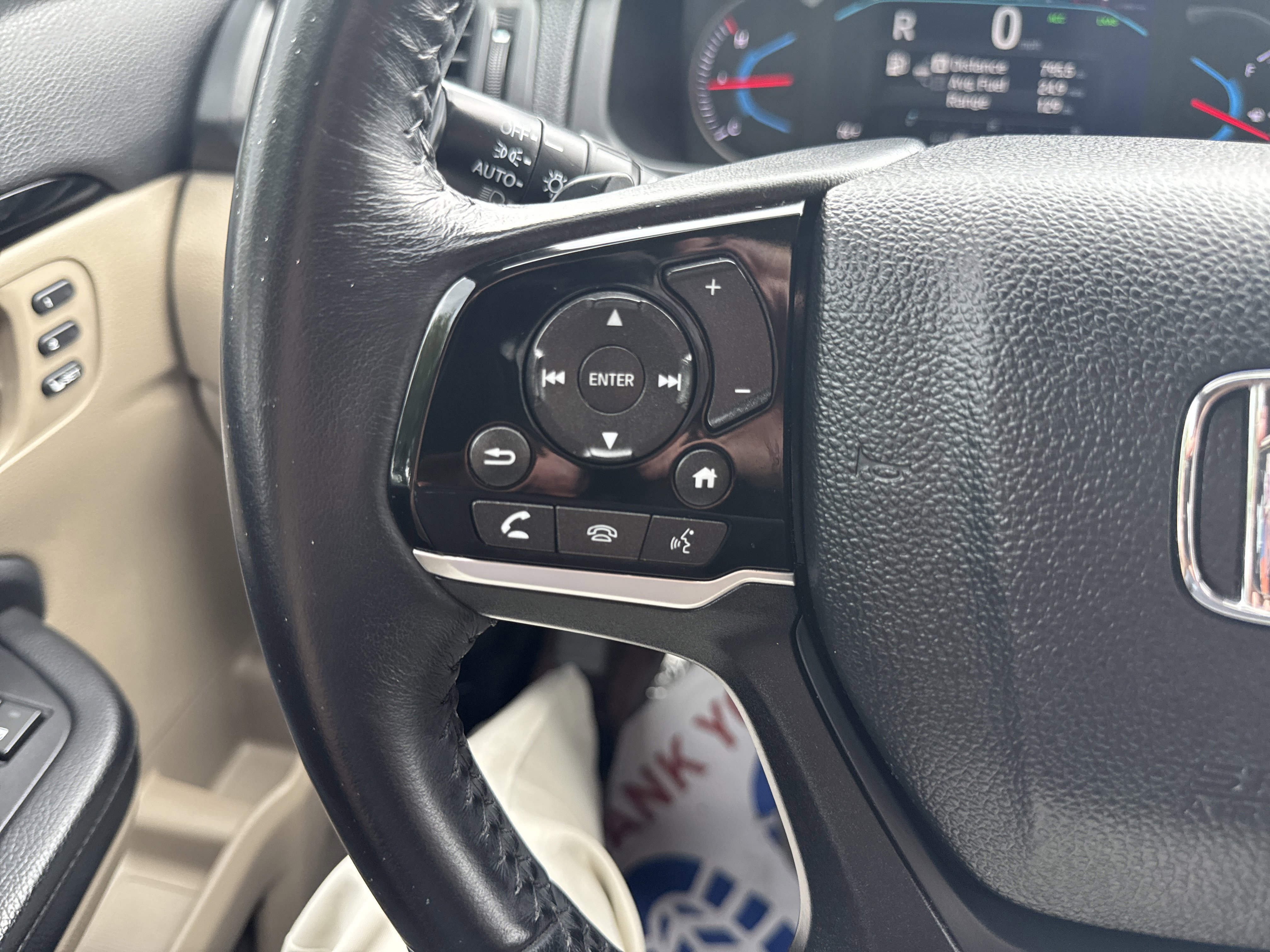 Used 2019 Honda Pilot Touring image 34