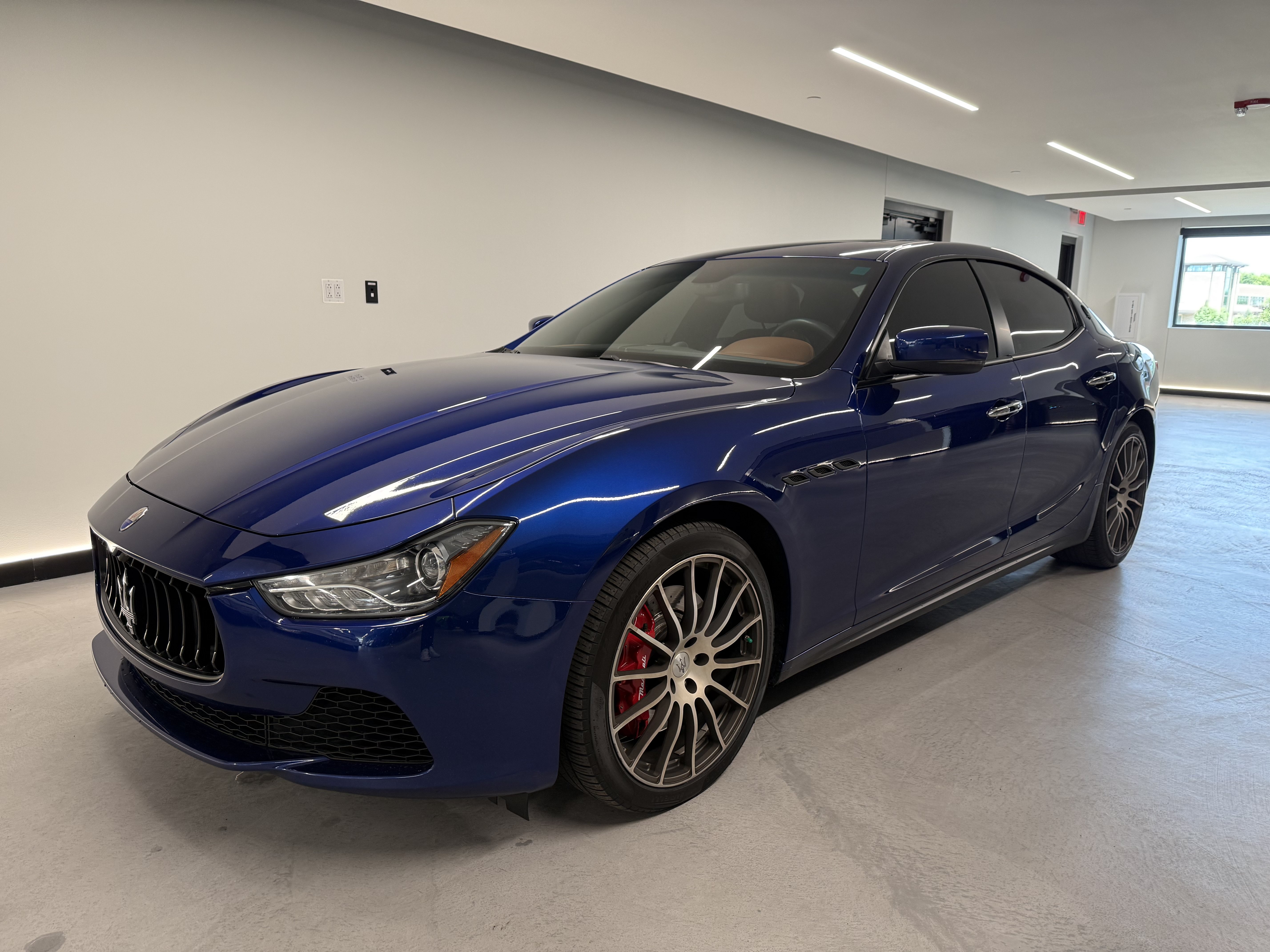 Used 2016 Maserati Ghibli S Q4 AWD/4WD image 8