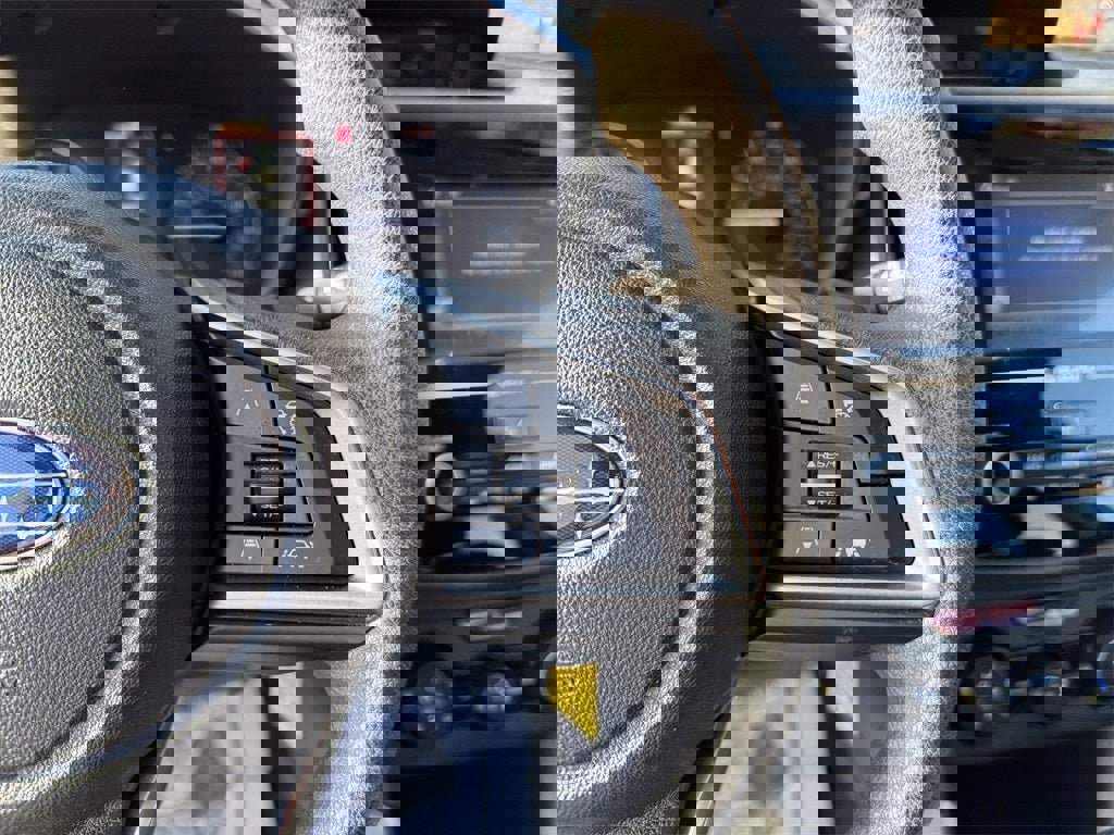 Used 2018 Subaru Impreza 2.0i Premium w/ Eyesight & BSD & Rcta image 18