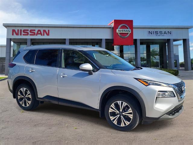 Certified 2023 Nissan Rogue SV w/ SV Premium B Package image 2