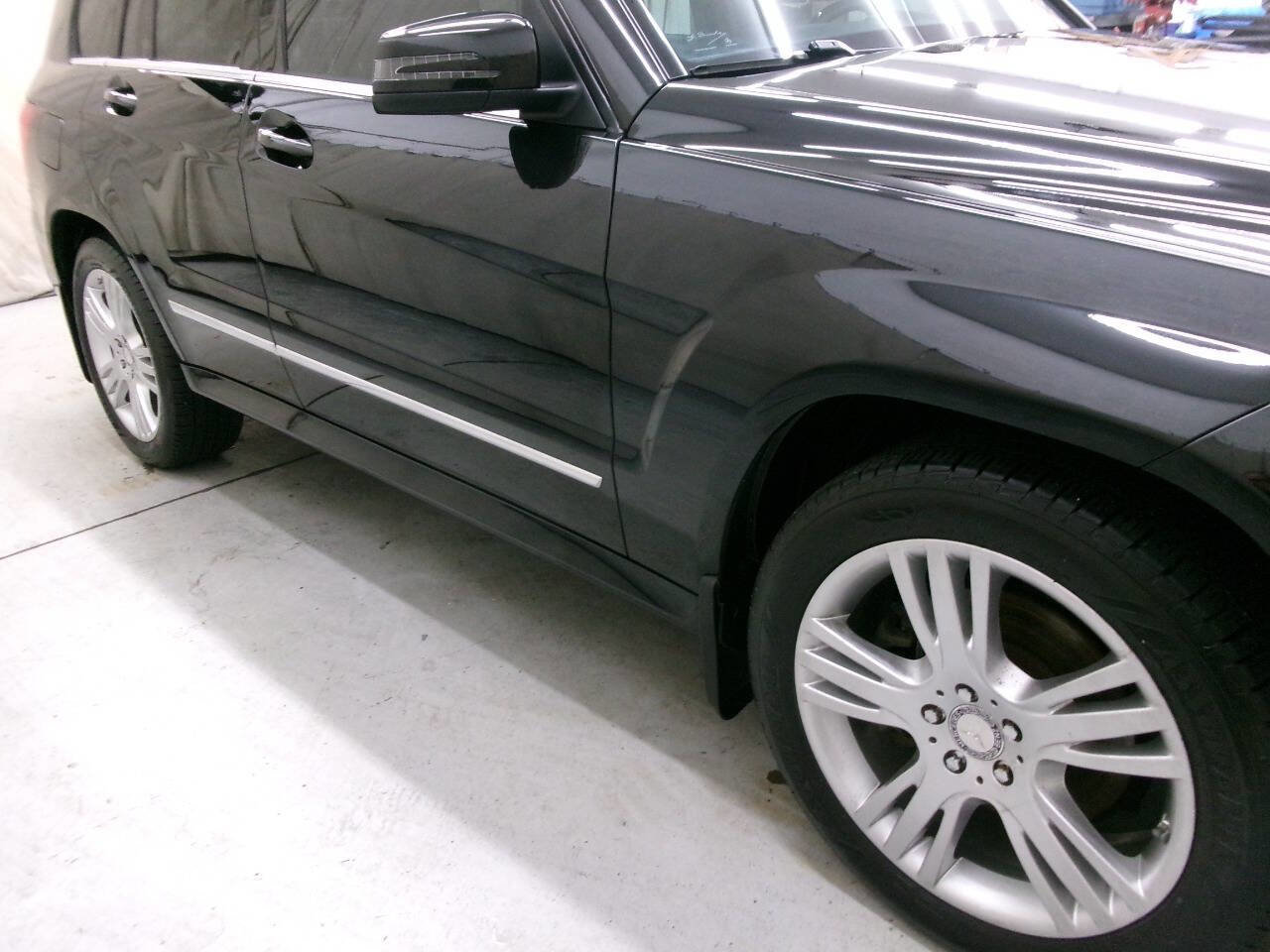 Used 2015 Mercedes-Benz GLK 350 4MATIC image 9