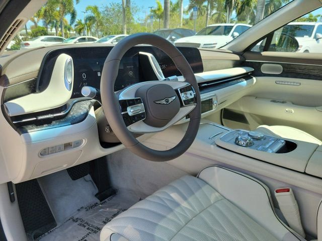 Used 2025 Genesis G90 3.5T image 20