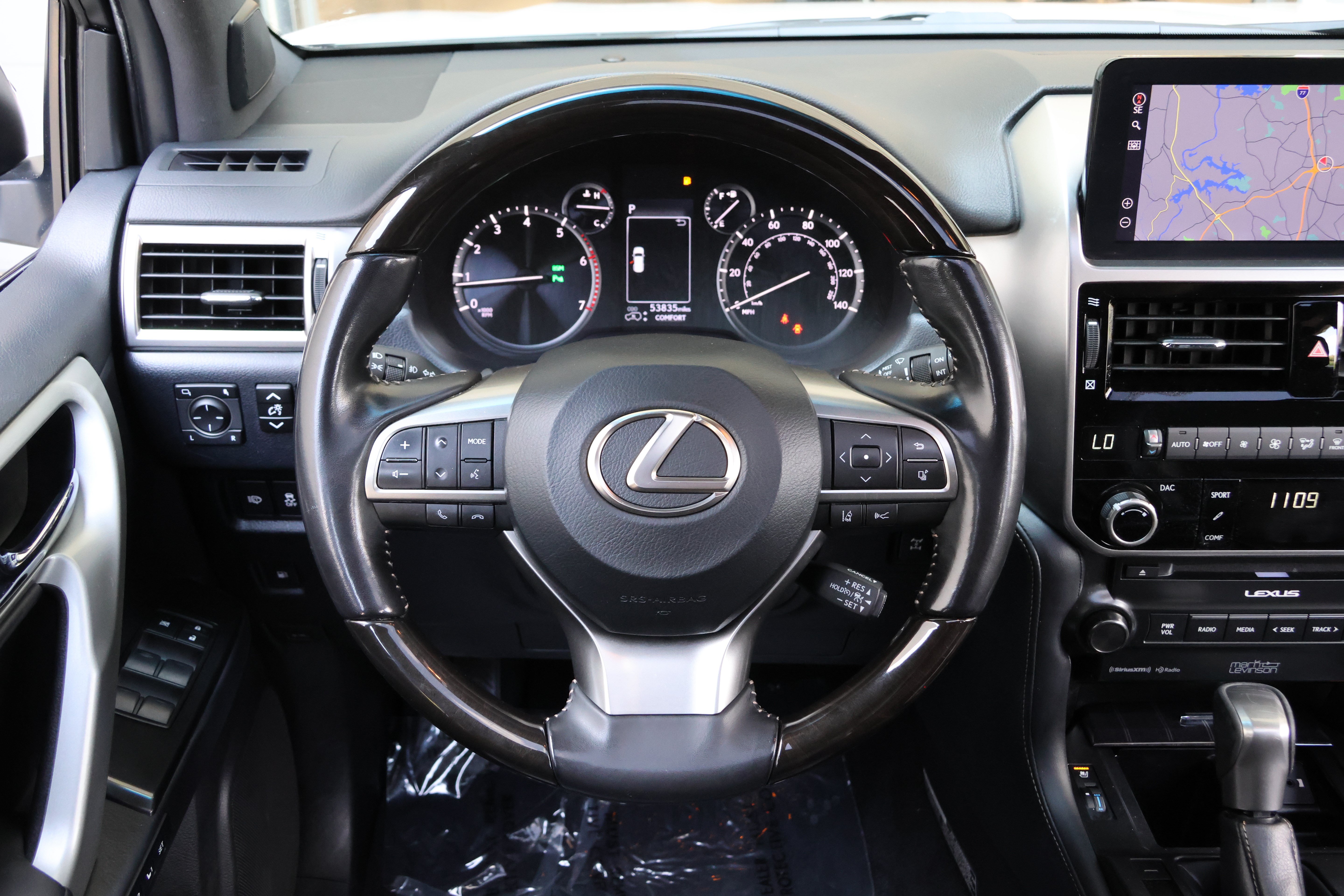 Certified 2023 Lexus GX 460 Luxury w/ Sport Design Package AWD/4WD image 29